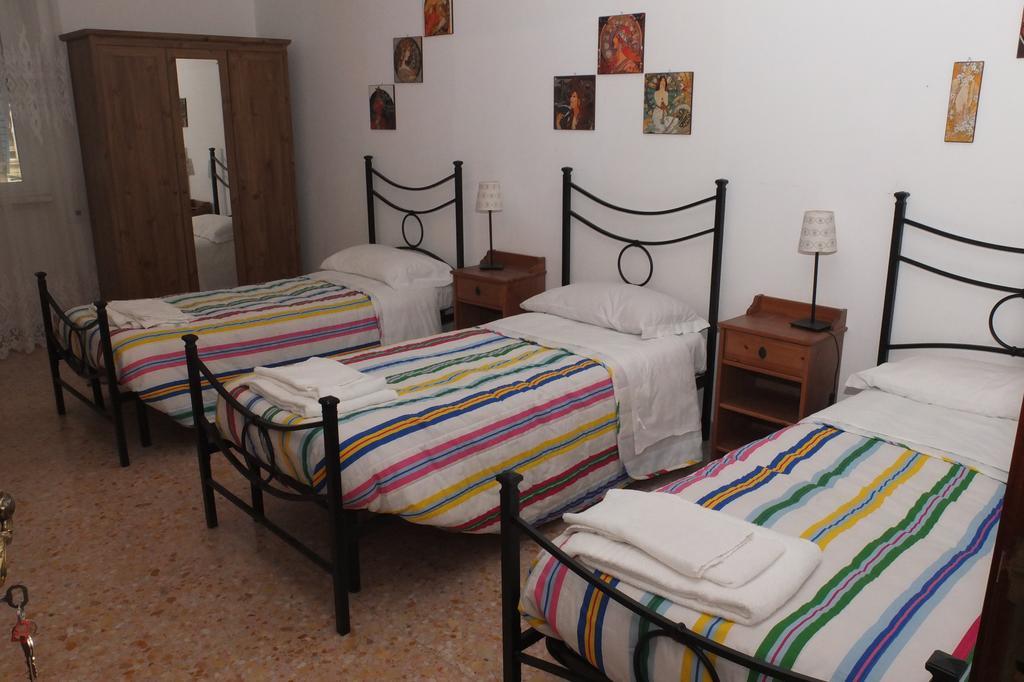 B&B A Room For Holiday Rome Exterior photo